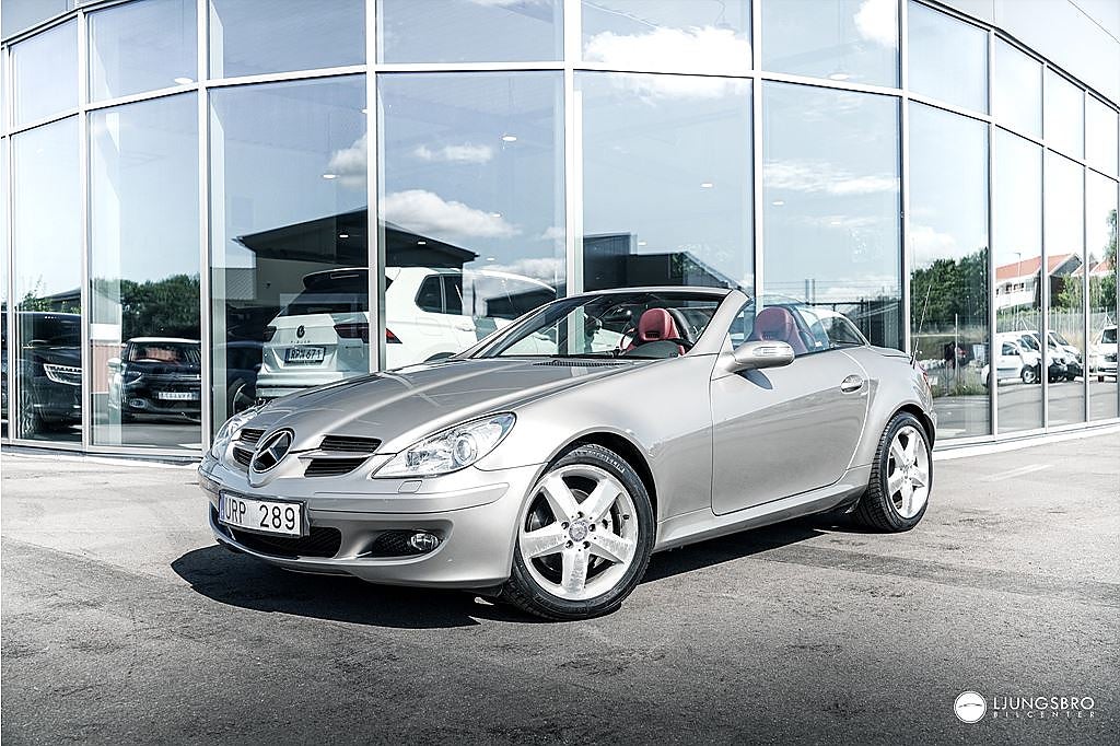 Mercedes-Benz SLK 280 7G-Tronic 231hk / Låg milad / SV-Såld