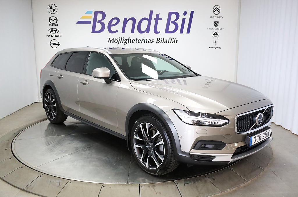 Volvo V90 Cross Country B4 AWD Polestar Engineered/ Glastak
