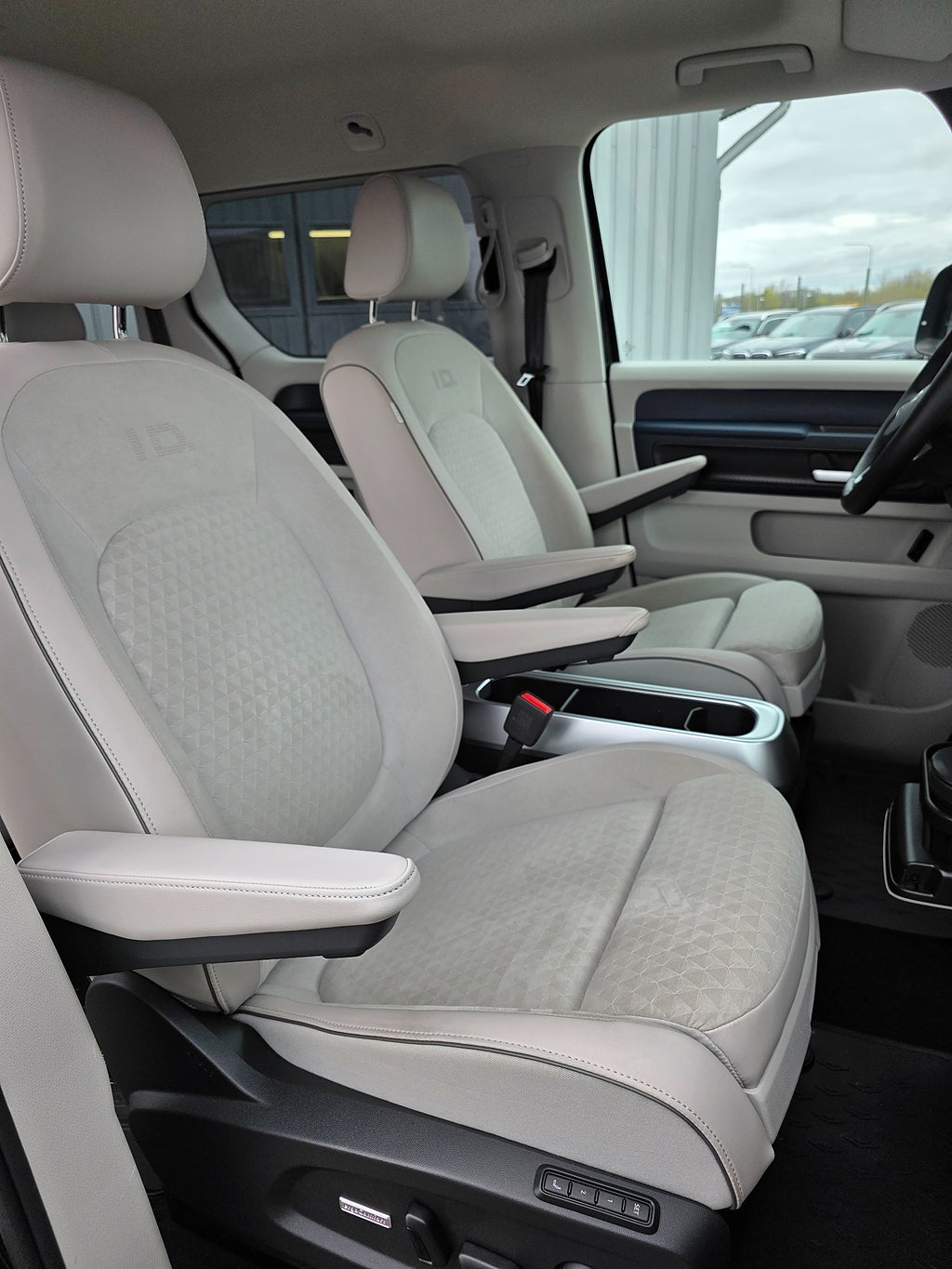 Volkswagen ID. Buzz 5-sits Comfort Plus, Pro, Style Plus Se Spec - bild 11