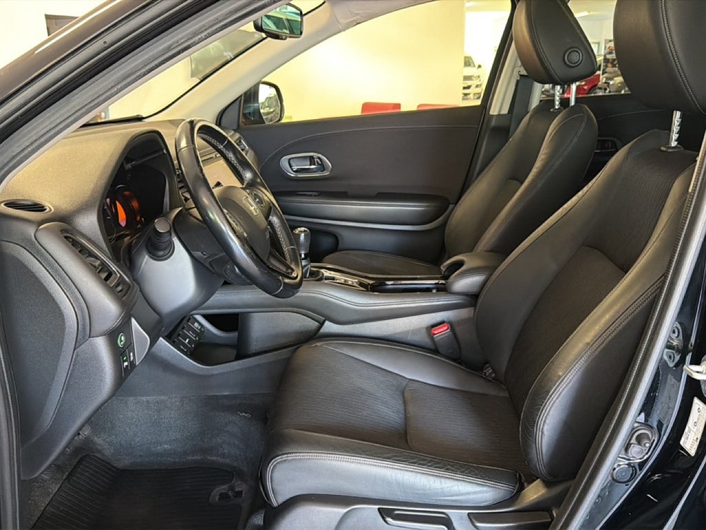 Honda HR-V Executive 1.5 i-VTEC 130 HK / 1 Ägare – bild 8