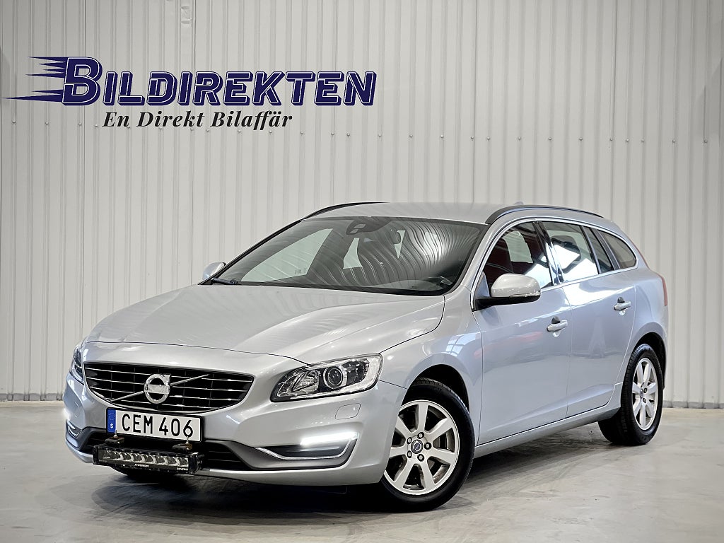 Volvo V60 D4 AWD Momentum M-VÄRM DRAG VOC PDC RATTVÄRME