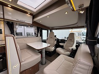 Husbil-integrerad Pilote G 740 GJ SENSATION 150HK AUT 2 av 21