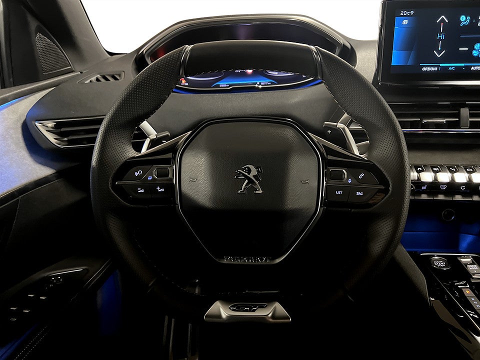 Bild på Peugeot 5008 GT Black pack 1.2 PT 130hk Aut 7-SITS B-KAMERA NAVI