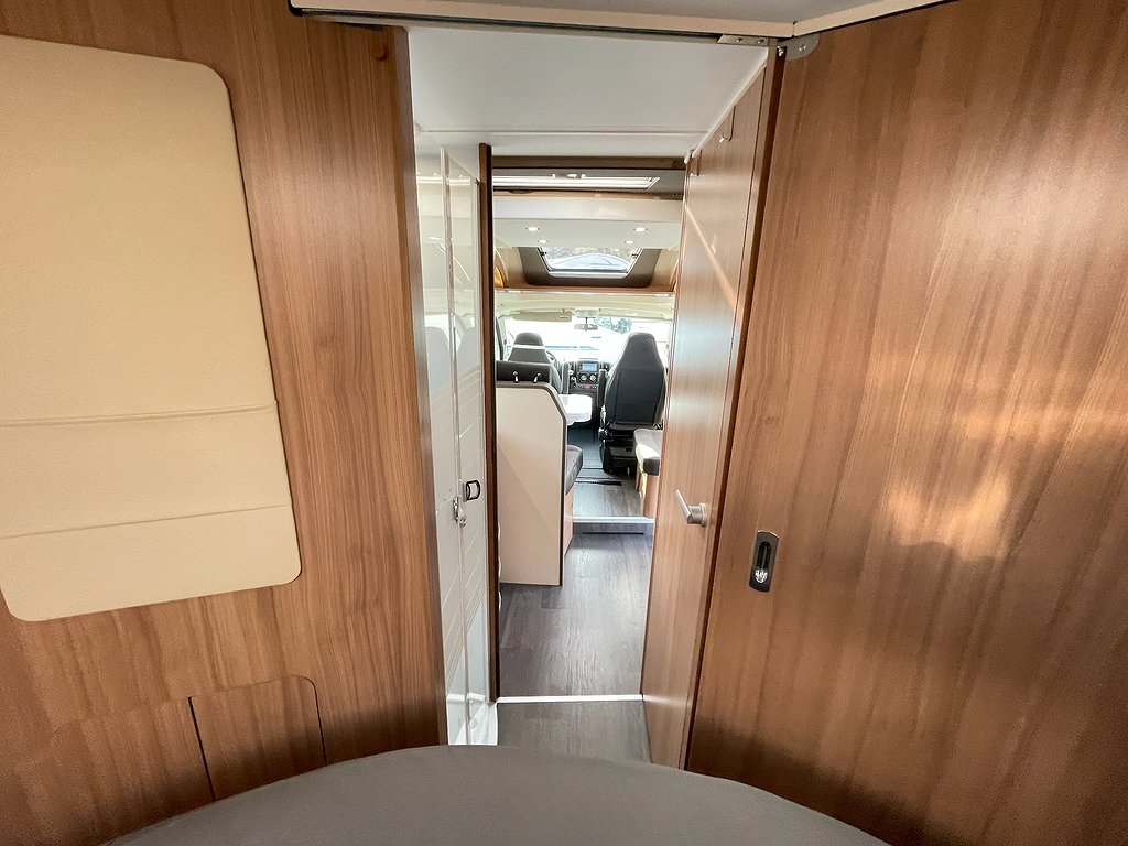 Adria Matrix 670 SC Nordkapp  / ALDE / Taksäng / 3500kg / 5bält / - Adria