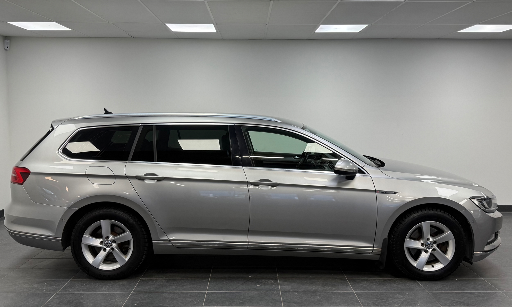 Volkswagen Passat 2015, bild 4/10