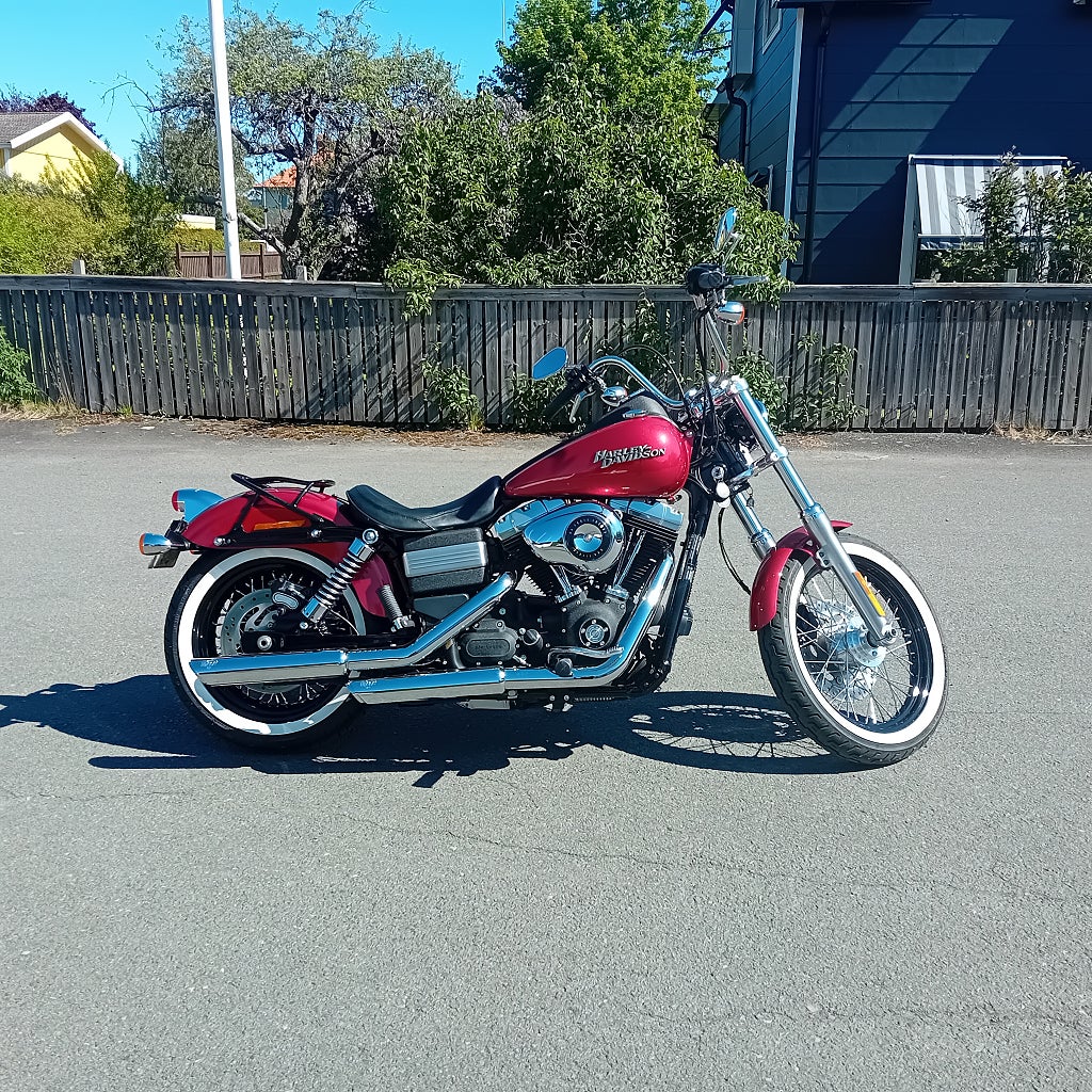 Harley-Davidson FXDB Street Bob - Lågmilare ! 