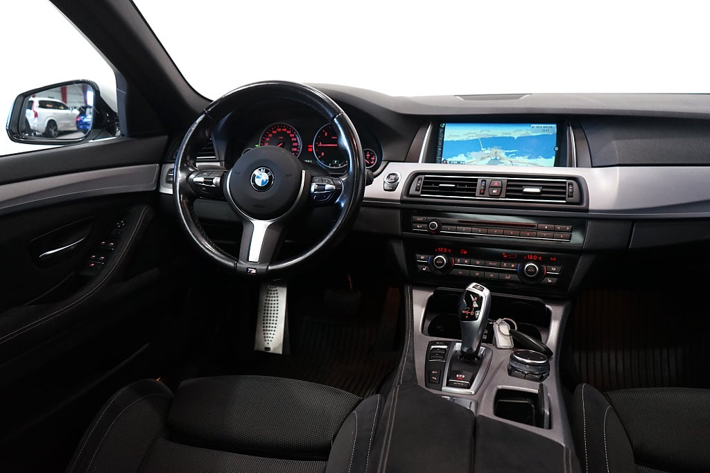 BMW 520d xDrive Touring Automat M Sport Panorama 184hk