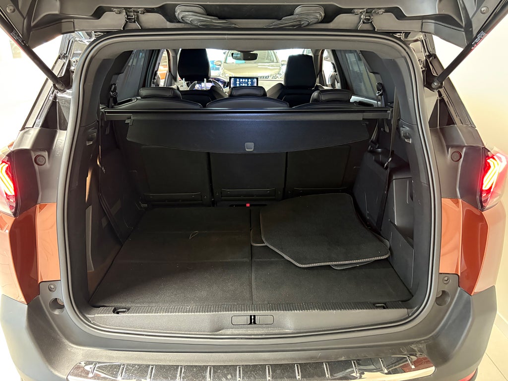 Peugeot 5008 1.2 PureTech 130 EAT Euro 6 7 Sits, SoV Hjul thumbnail