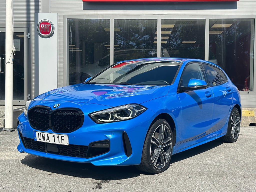 BMW 118I Steptronic | M-sport | 1-ägare | Moms| B-kamera