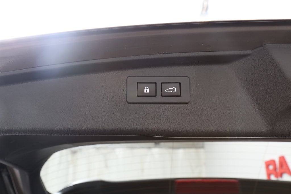 Subaru Outback 2,5i XFuel Touring AWD Skinn I Taklucka I H/K I Drag
