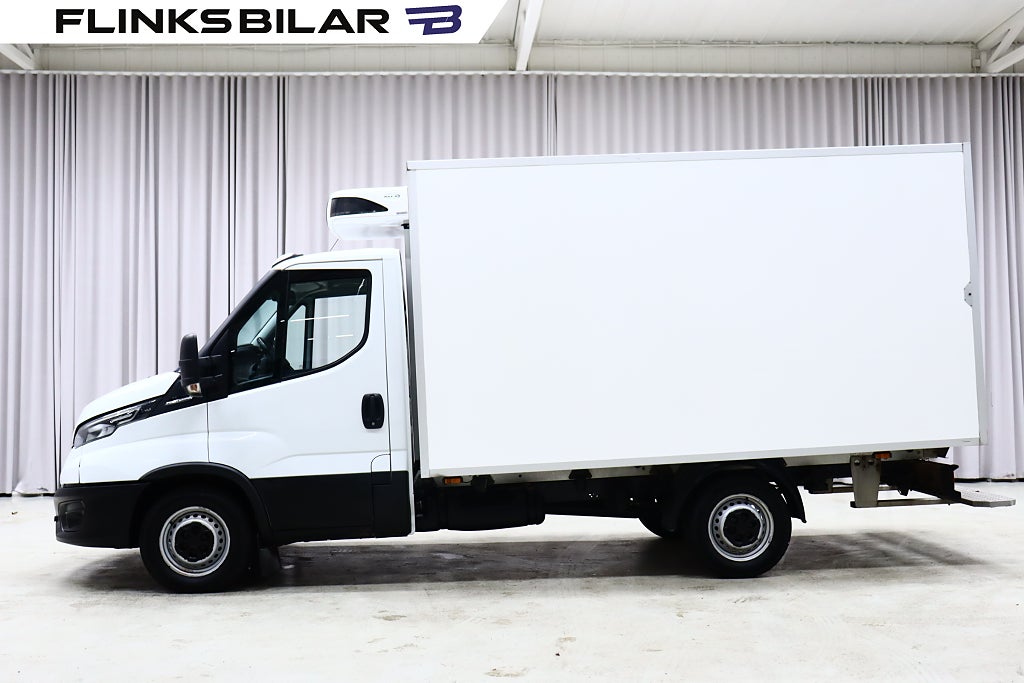 Iveco Daily 136HK Automat|Volymskåp|Carrier|Kylbil|Moms