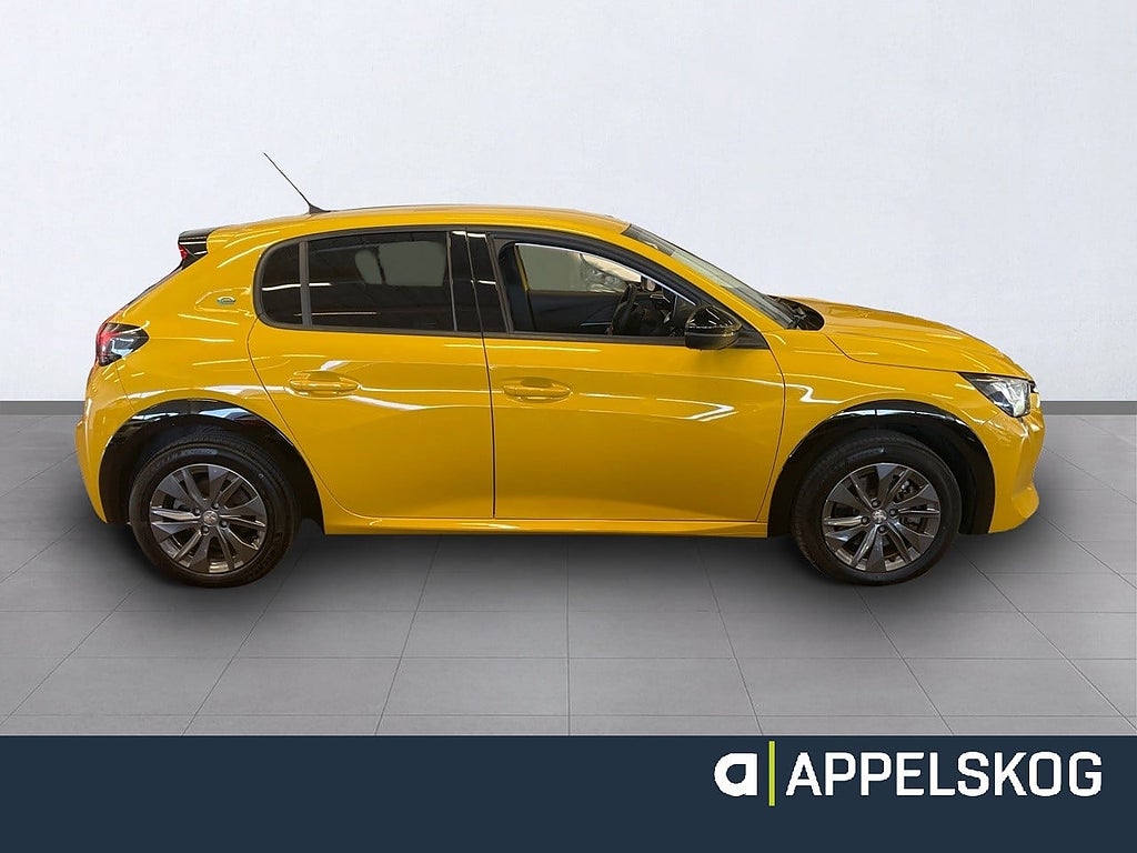 Peugeot E-208 Allure Electric 50 kWh |RÄNTA 3,99%|V-HJUL INGÅR| thumbnail