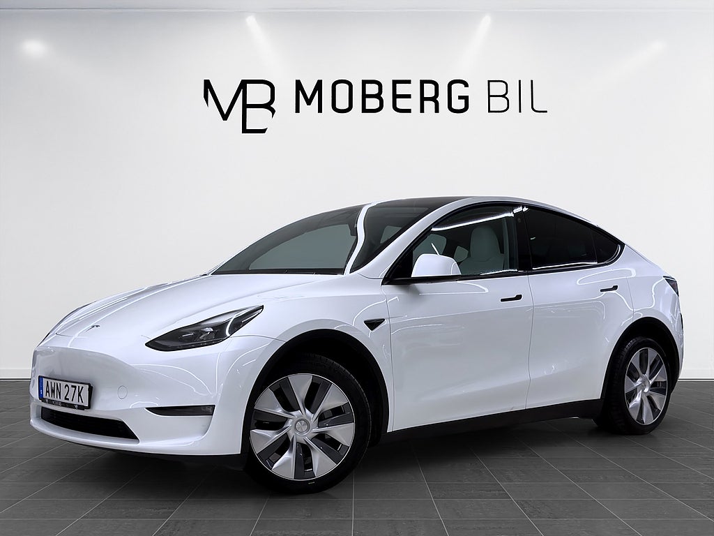 Tesla Model Y Long Range AWD 514hk Pano Vit-interiör Drag B-Kamera