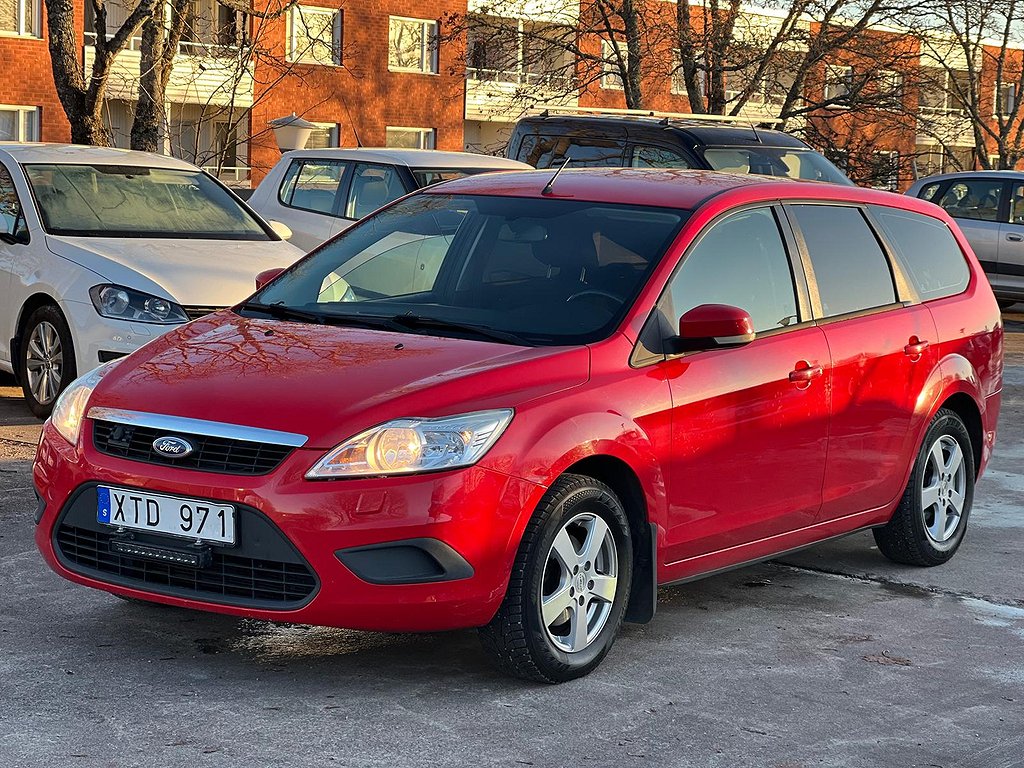 Ford Focus Kombi 1.8 Flexifuel 125hk Titanium Värmare Nyserv