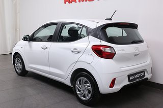 Halvkombi Hyundai i10 3 av 4