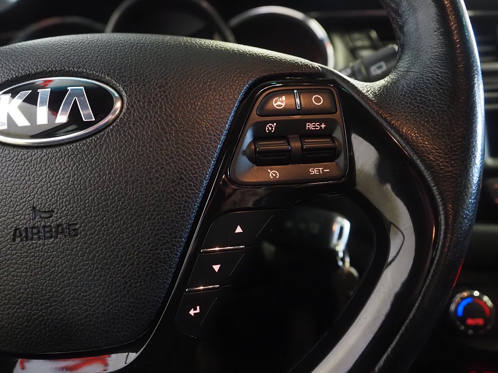 Kia Ceed 1.6 GDI 135hk P-Sensorer