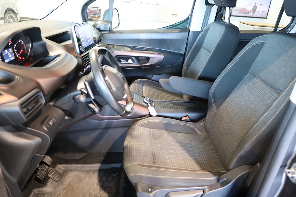 Peugeot Rifter 1.2 130hk e-THP AUT GT-Line |Drag|CarPlay|Kamera|PDC| 2019
