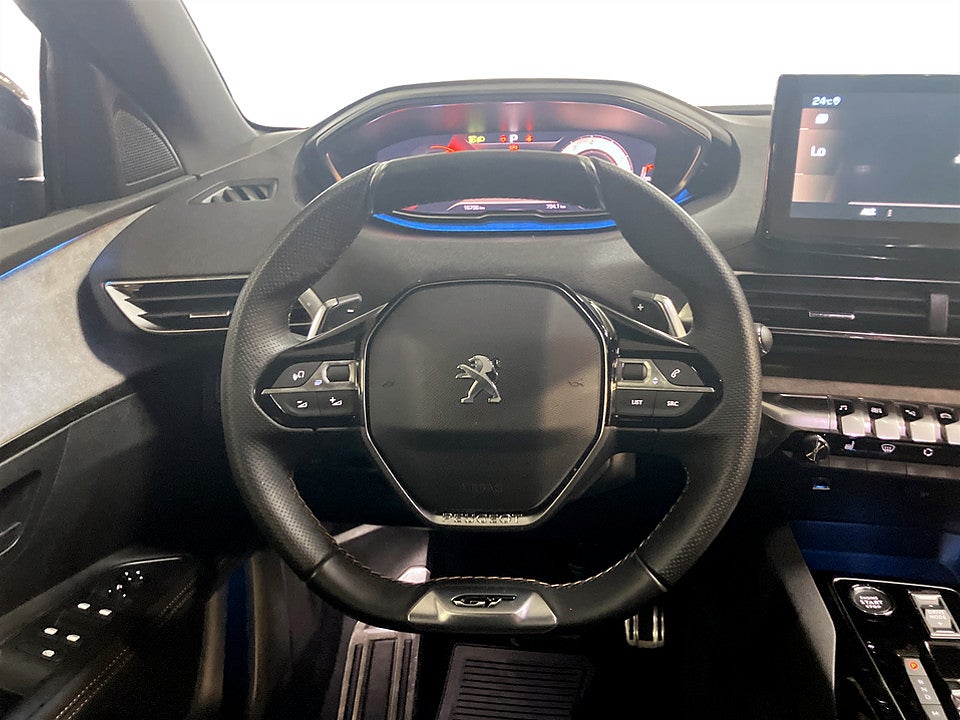 Bild på Peugeot 3008 GT 1.2 PT 130hk Aut B-KAMERA CARPLAY