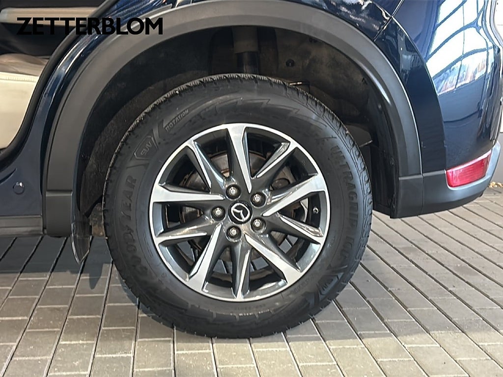 SUV Mazda CX-5 13 av 19