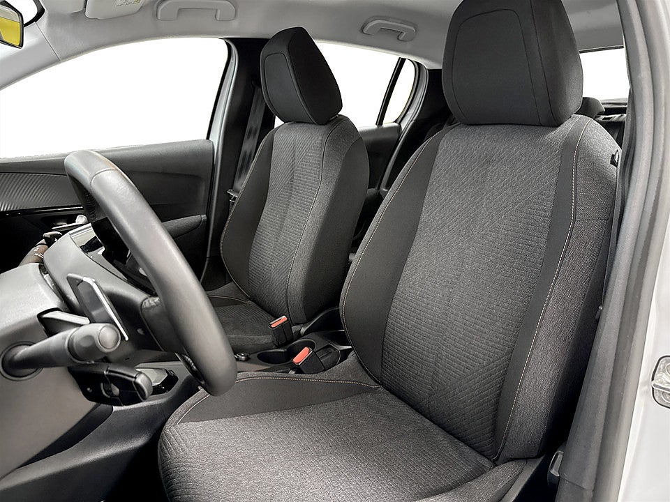 Bild på Peugeot 208 Style Hybrid 100hk Aut CARPLAY BACKSENSORER