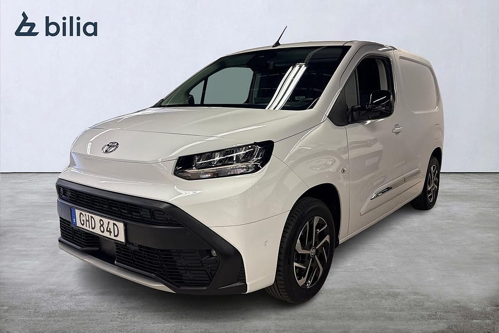 Toyota proace-city 1,5D 130 HK AUTO | PROFESSIONAL 2.95%...