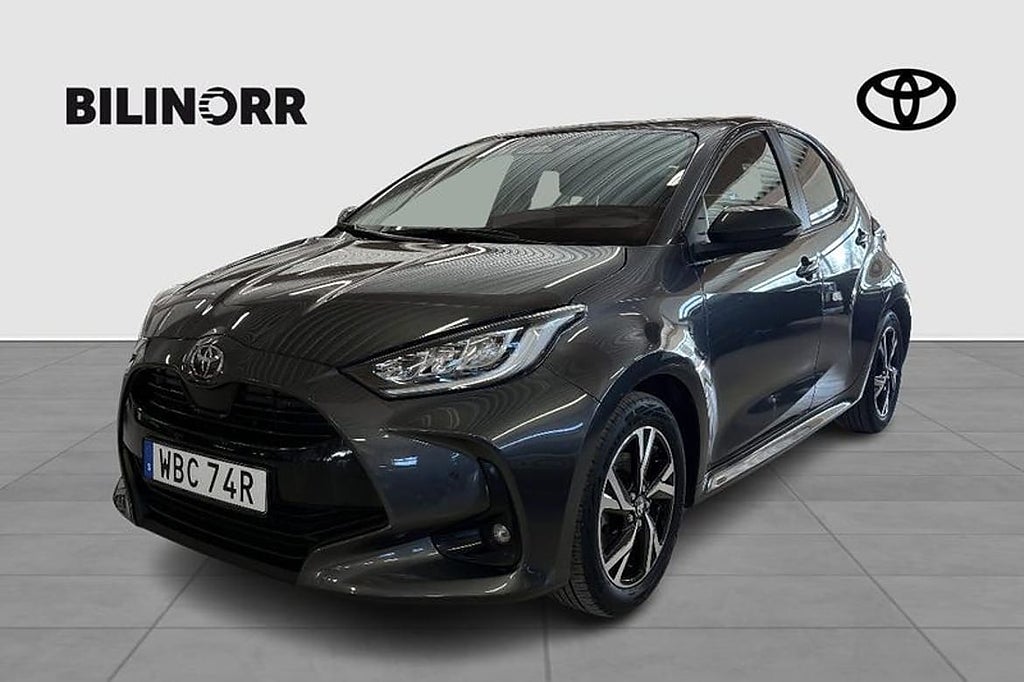 Toyota Yaris Active Plus