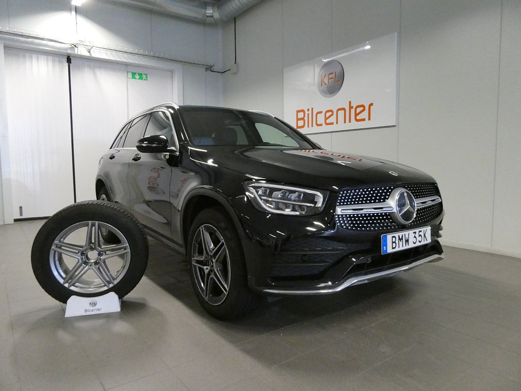 Mercedes-Benz GLC 300 de 4M AMG Line *JANUARIREA* Värm-360*Kam-Navi-SoV