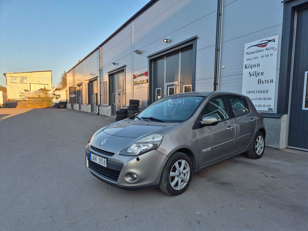 Renault Clio 5-dörrars Halvkombi 1.2 E85 Euro 4