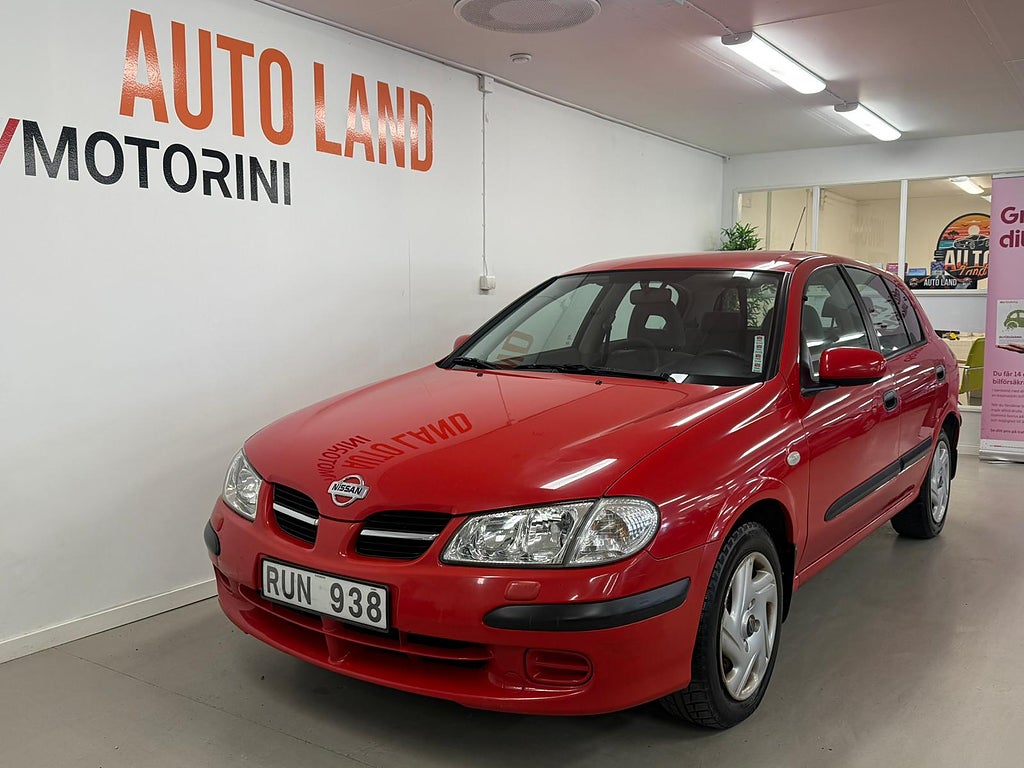 Nissan Almera 5-dörrar 1.8 \ AUTOMAT \ NY SERVICE 