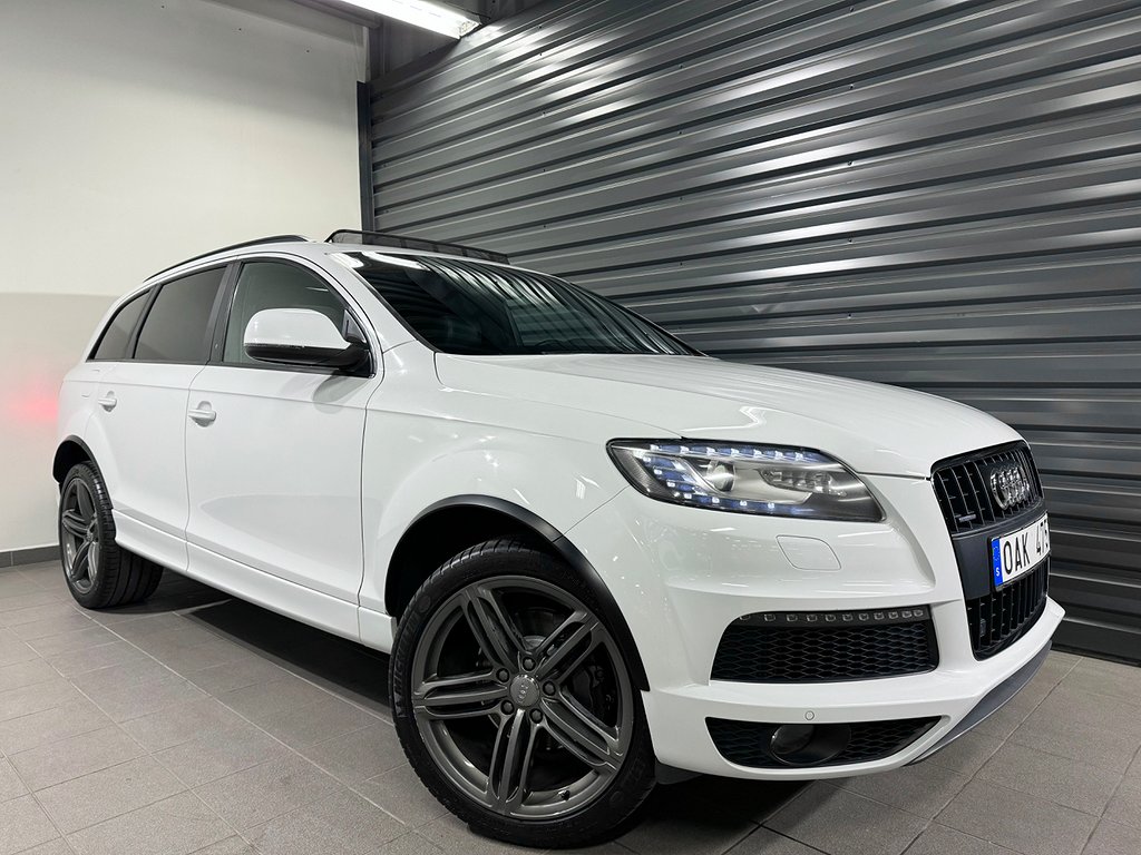 Audi Q7 3.0 TDI V6 Q S-Line/Navi/Pano/Drag/Värmare/SE SPEC!!