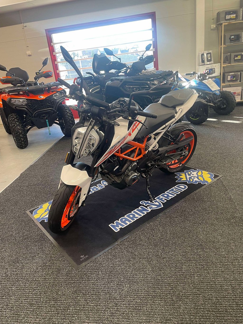 KTM 390 Duke 