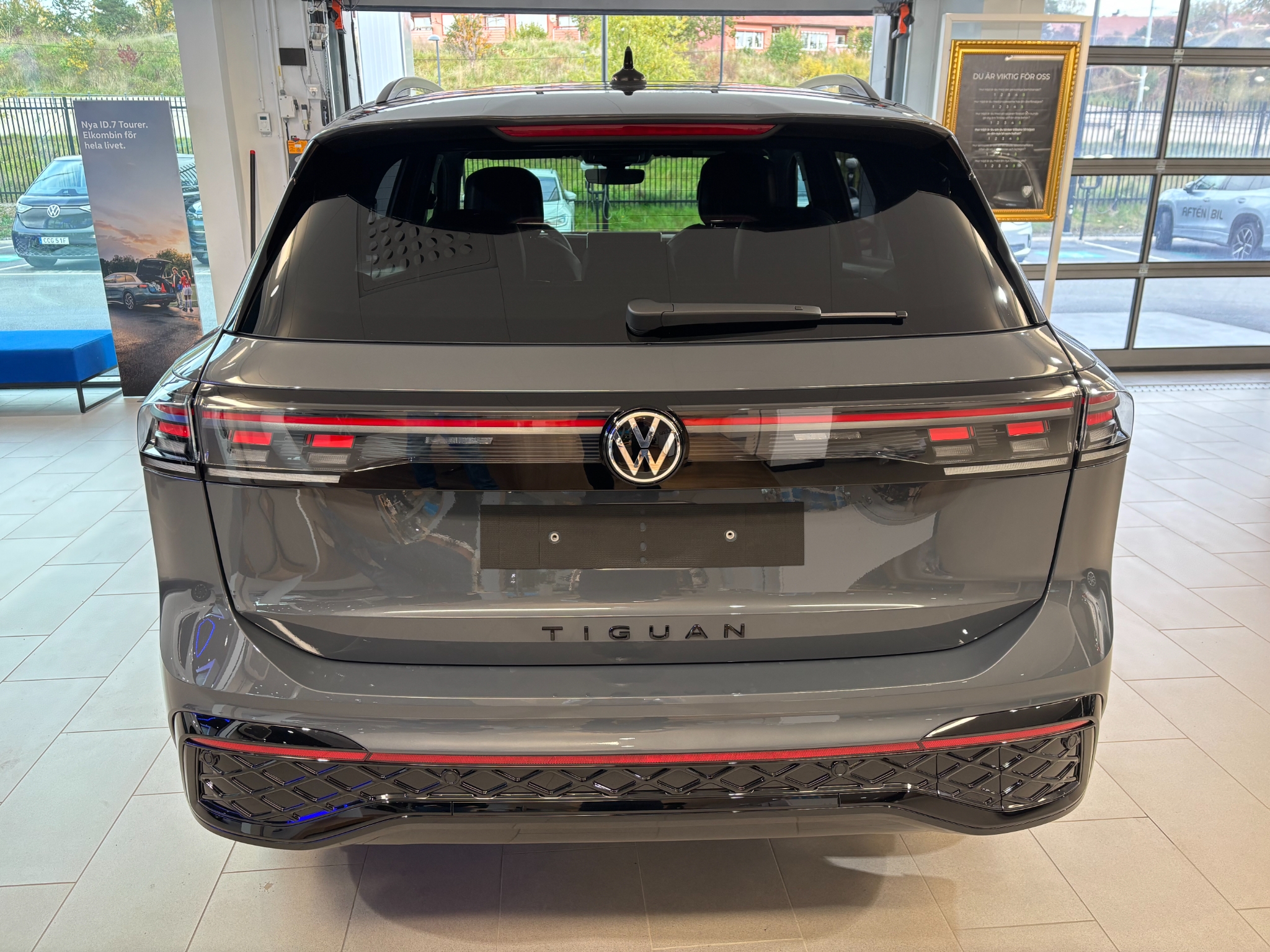Volkswagen Tiguan eHybrid R-Line-Edition 2026, bild 4/42
