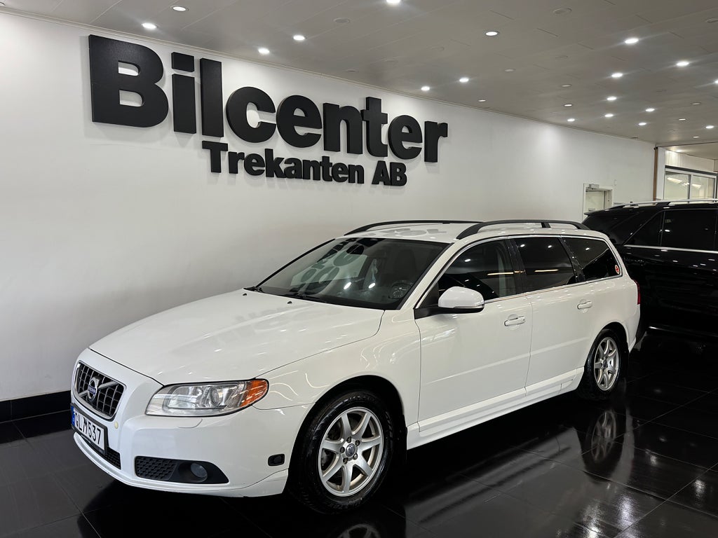 Volvo V70 D3 Momentum Euro 5 Dragkrok 