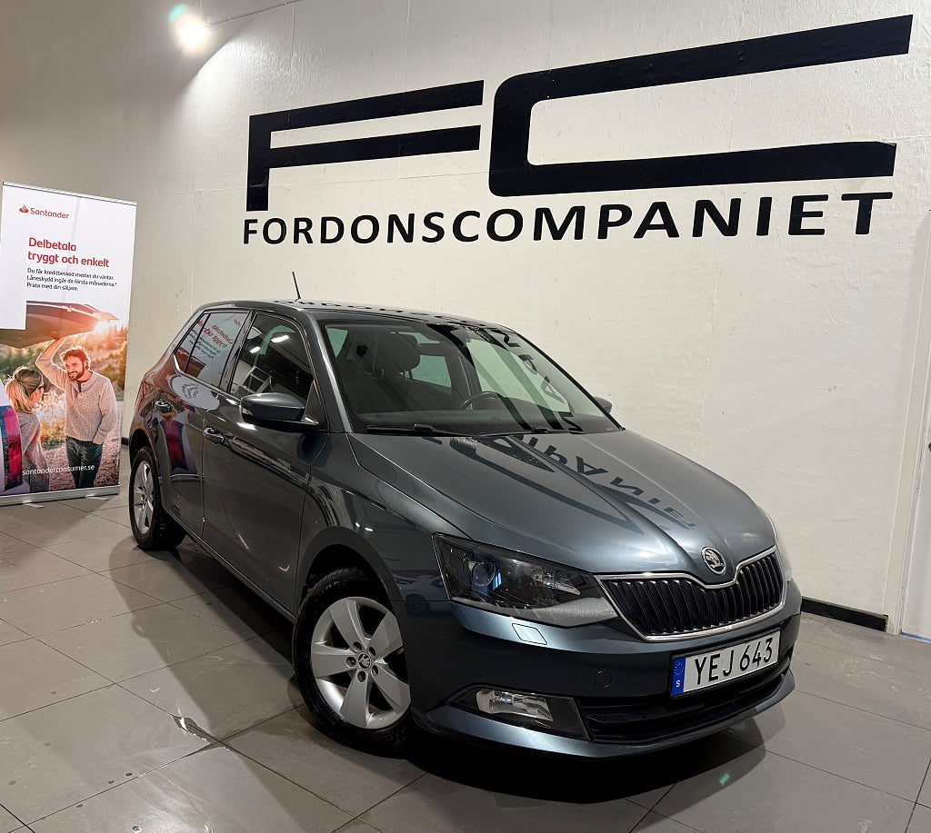 Skoda Fabia 1.2 TSI Style Sensorer AppleCarplay Sov/Hjul