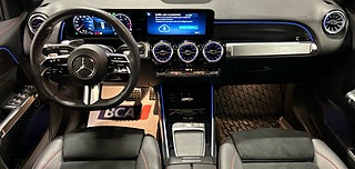 SUV Mercedes-Benz GLB 3 av 12