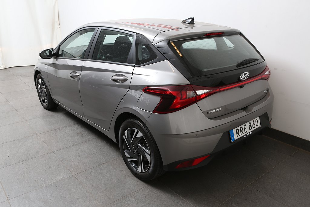 Hyundai i20 1,0 T-GDI 100hk Essential Aut 5D Motorvärmare 2022