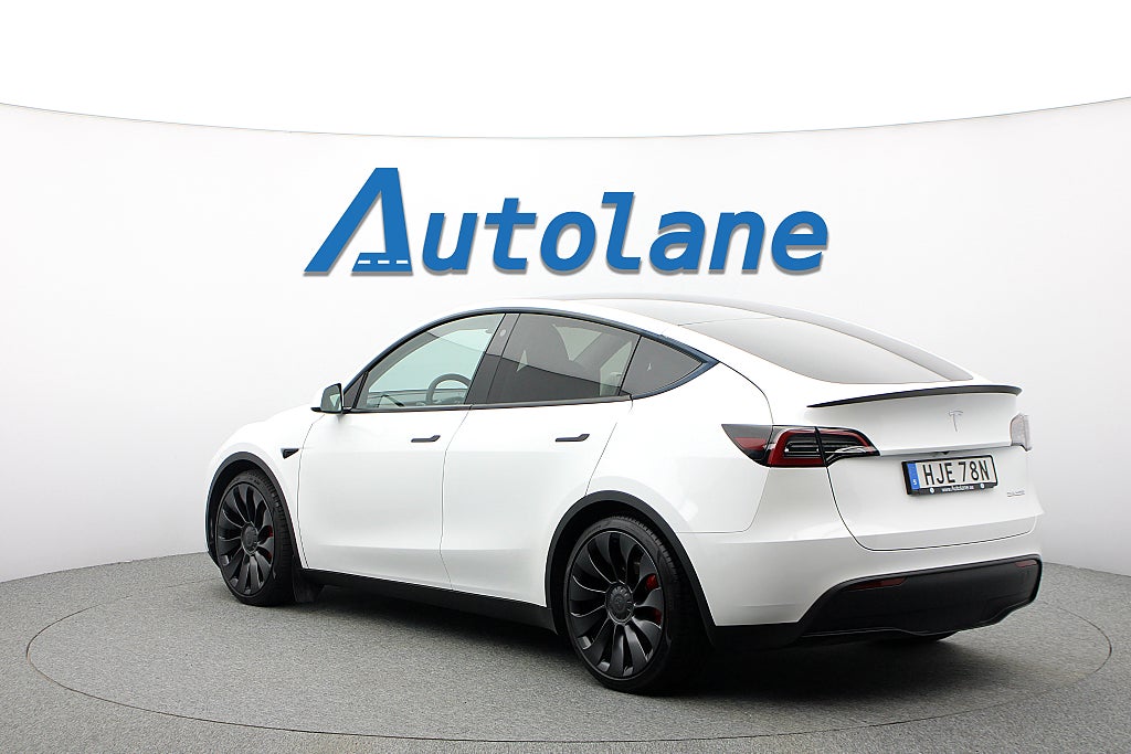Tesla Model Y Performance 534hk Drag AWD