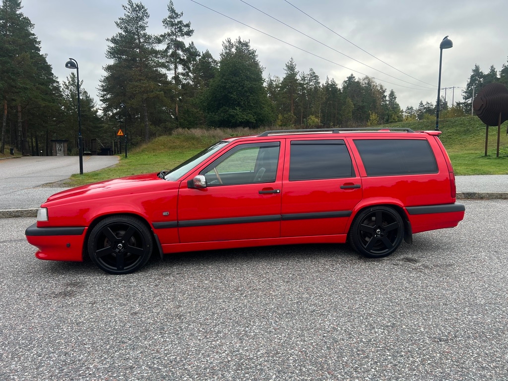 Volvo 850 R Kombi 2.3 T 1996, bild 3/36