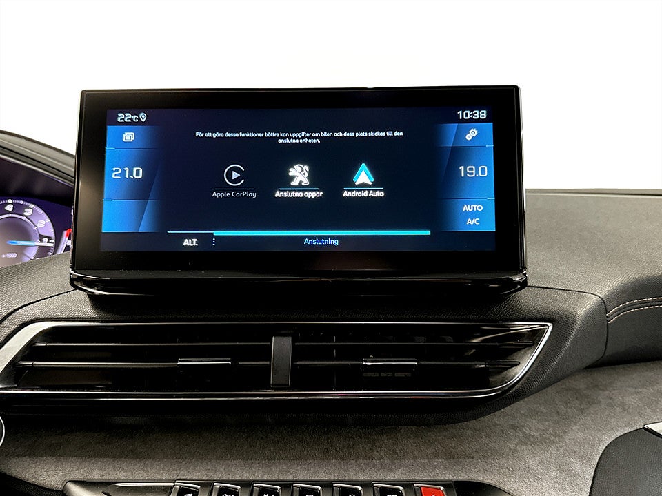 Bild på Peugeot 5008 GT 1.2 PT 130hk Aut 7-SITS B-KAMERA CARPLAY