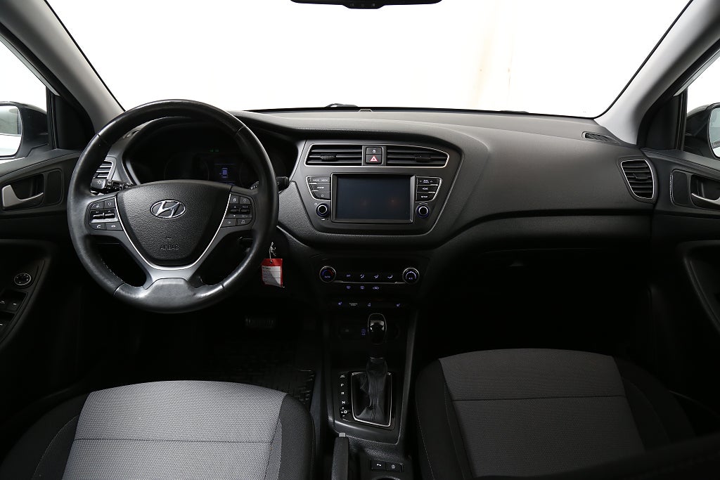 Hyundai i20 1,0 T-GDI 100hk Trend Aut P-sensor CarPlay Kamera 2020