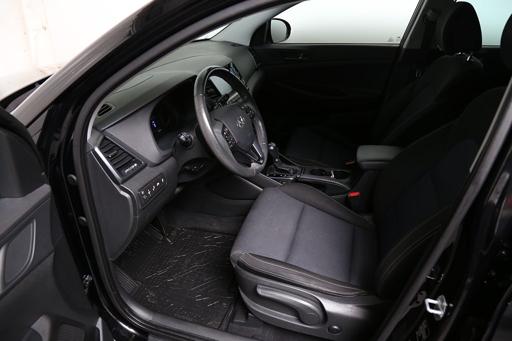 Hyundai Tucson 1,6 T-GDI 177hk Move! Aut Kamera 19" LM 2018