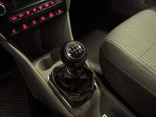 Halvkombi Seat Toledo 17 av 21