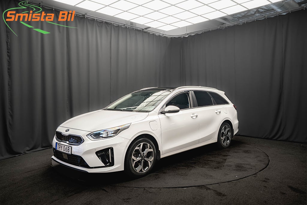 Kia Ceed Plug-in Advance Plus 2 PANO LÄDER KAMERA ELSTOL