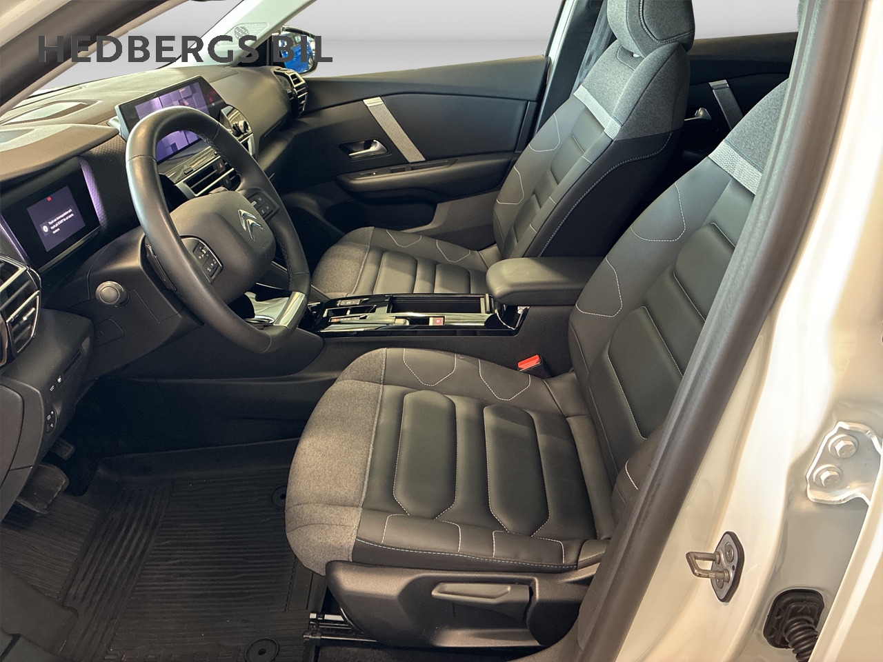 Citroen C4 1.2 PureTech Shine 131HK AUT 2023, kuva 7/10
