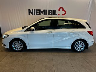 Mercedes-Benz B 180 CDI Sport Pano/SoV-däck/Mvärm/Nybesiktad