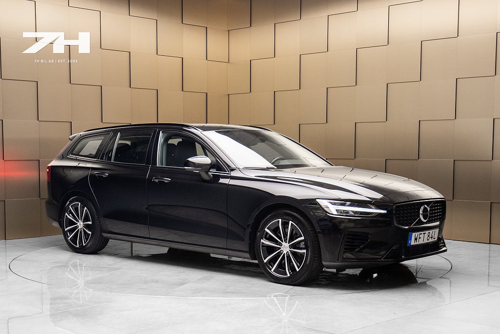Volvo V60 Recharge T6 AWD Plus Dark Kamera Drag Adap.Farthållare