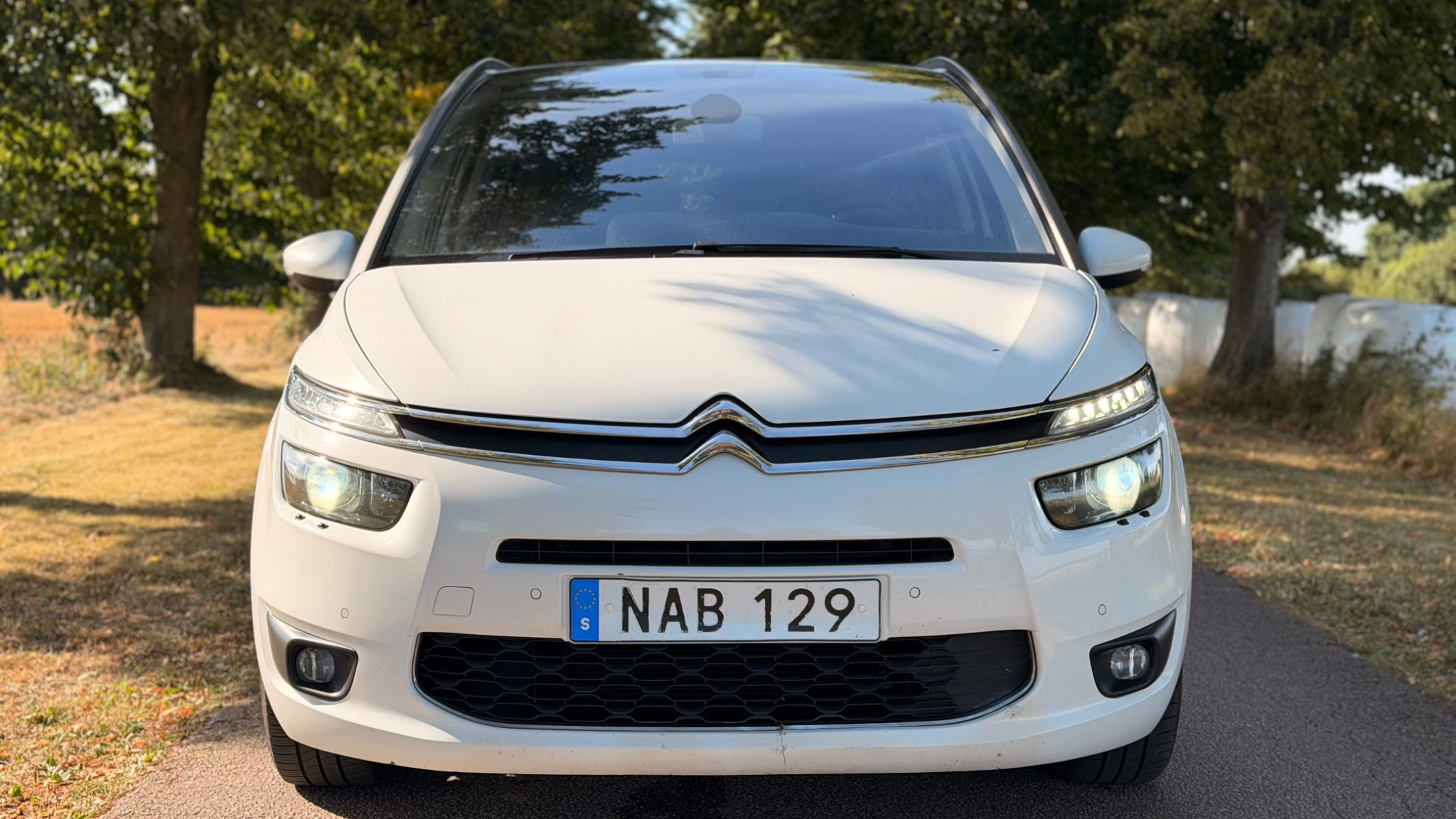 Citroen Grand C4 Picasso 2016, bild 2/47