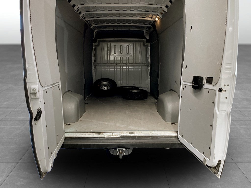 Bild på Peugeot Boxer PRO+ L3H2 2.2 BHDi 140hk - DRAG, B-KAMERA