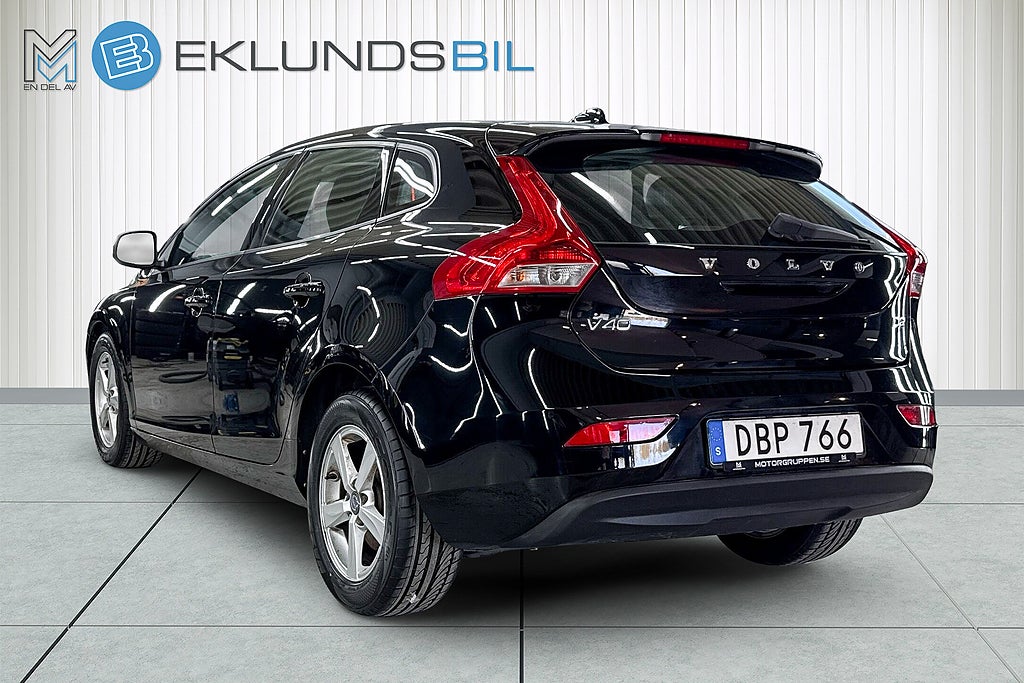 Volvo V40 2015