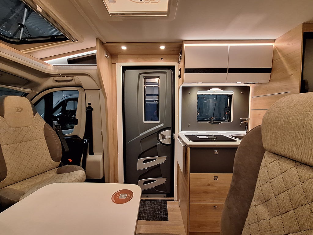 Dethleffs Globebus Camp Active T4 Långbädd, Automat, Solcell, MCA 1,*Lager
